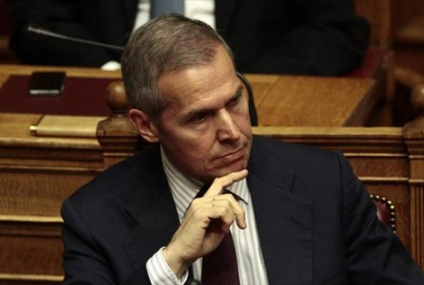 Δαβάκης: Απαγορεύω σε γύφτους να με ψηφίζουν [Βίντεο]