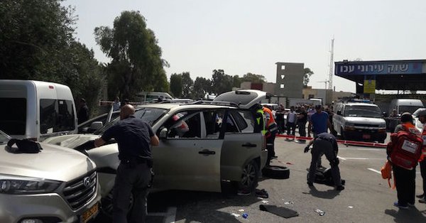 Ισραήλ: Αυτοκίνητο παρέσυρε στρατιώτες και αστυνομικό [Βίντεο]