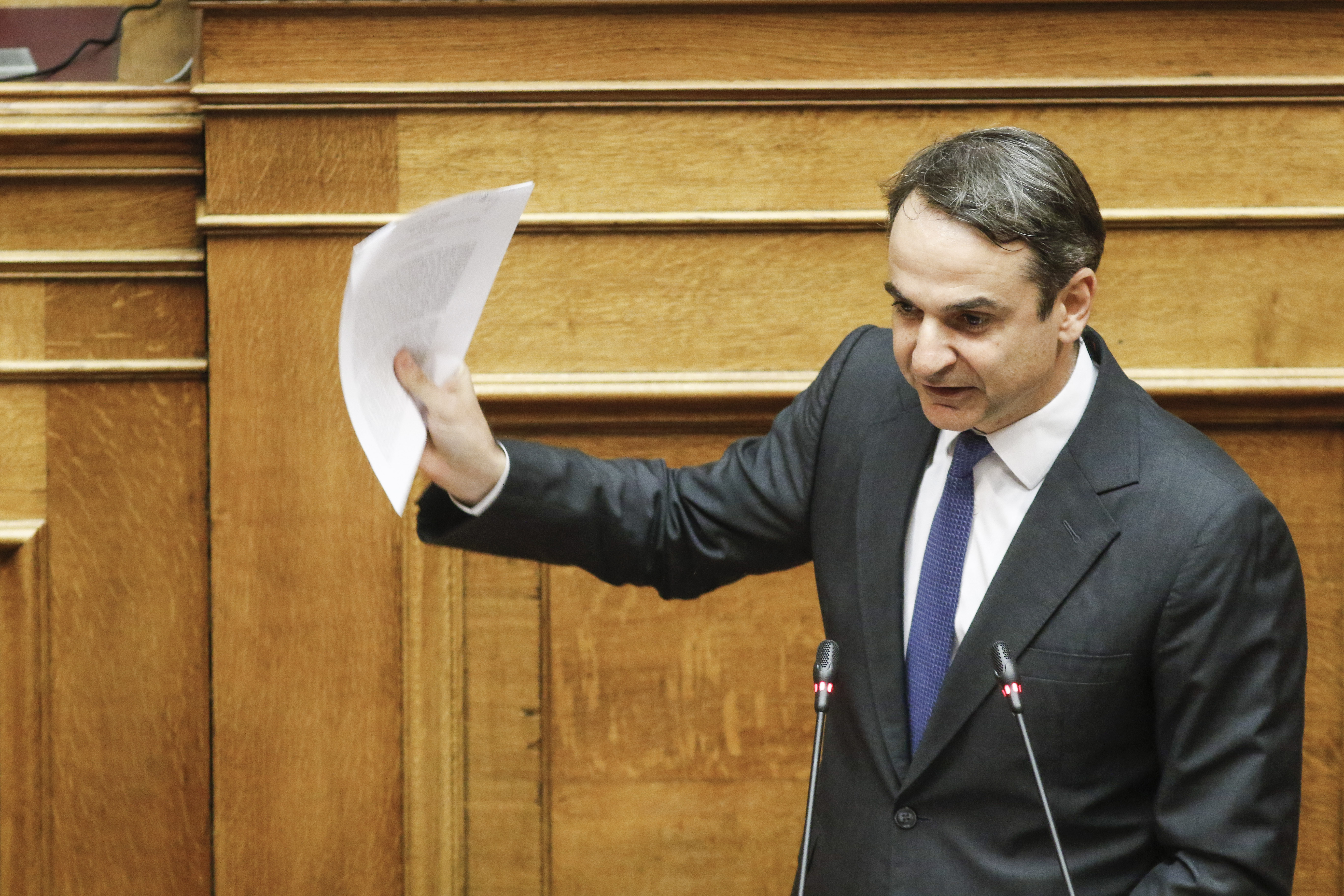 Μητσοτάκης: Μετατρέπετε τη χώρα σε απέραντο δικαστήριο για το χθες [βίντεο]