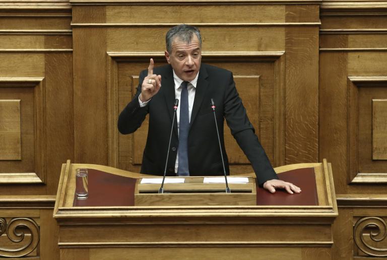 Θεοδωράκης για συνάντηση με Τσίπρα: Δε θα μπω στην κυβέρνηση