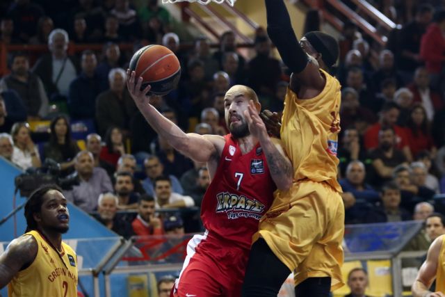 Ο Ολυμπιακός πέρασε από το Ρέθυμνο με 86-66