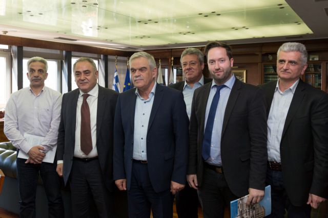 Συζήτηση Τόσκα – επαγγελματιών για την πεζή αστυνόμευση στο Κέντρο