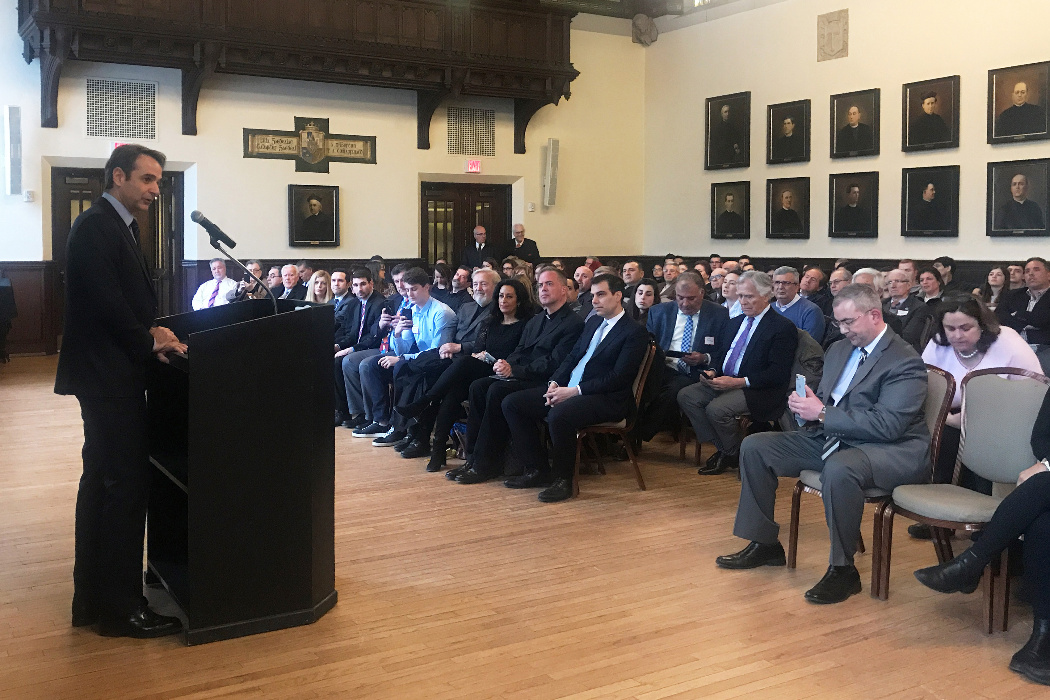 Mitsotakis: Tsipras tried to do favours for Savvidis