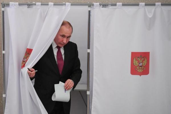 Ρωσία: Καταγγελίες για νοθεία στις εκλογές