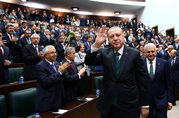 «Φωτιά» στη Μεσόγειο: Ο Ερντογάν στέλνει πλοίο στην κυπριακή ΑΟΖ