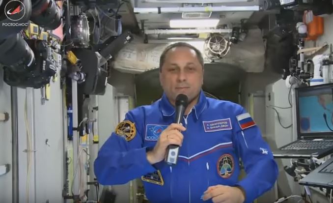 Με μήνυμα από το διάστημα ο Ρώσος κοσμοναύτης μιλά για διακοπές στην Ελλάδα