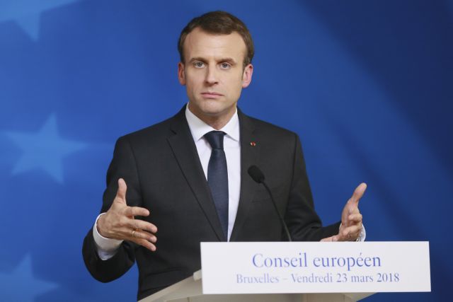 Μακρόν: Αυξημένη η τρομοκρατική απειλή στη Γαλλία, αλλά ποιοτικά διαφορετική