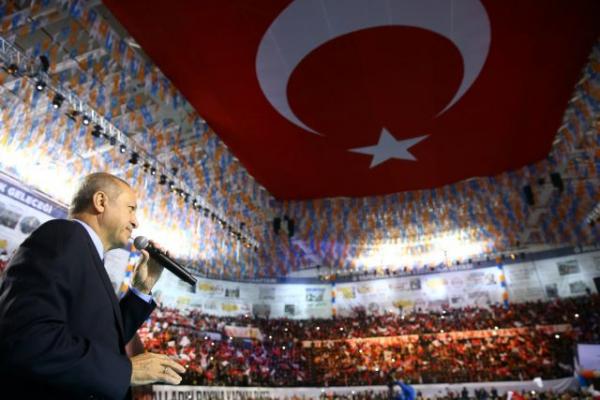 Ερντογάν: Αν χρειαστεί θα δώσουμε ζωές και αν χρειαστεί θα πάρουμε ζωές