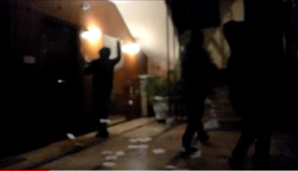 Η επίθεση αναρχικών σε δικηγορικά γραφεία [Βίντεο]