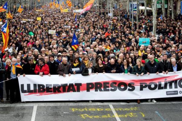 Αντιδράσεις στην Καταλονία για τη σύλληψη Πουτζδεμόντ
