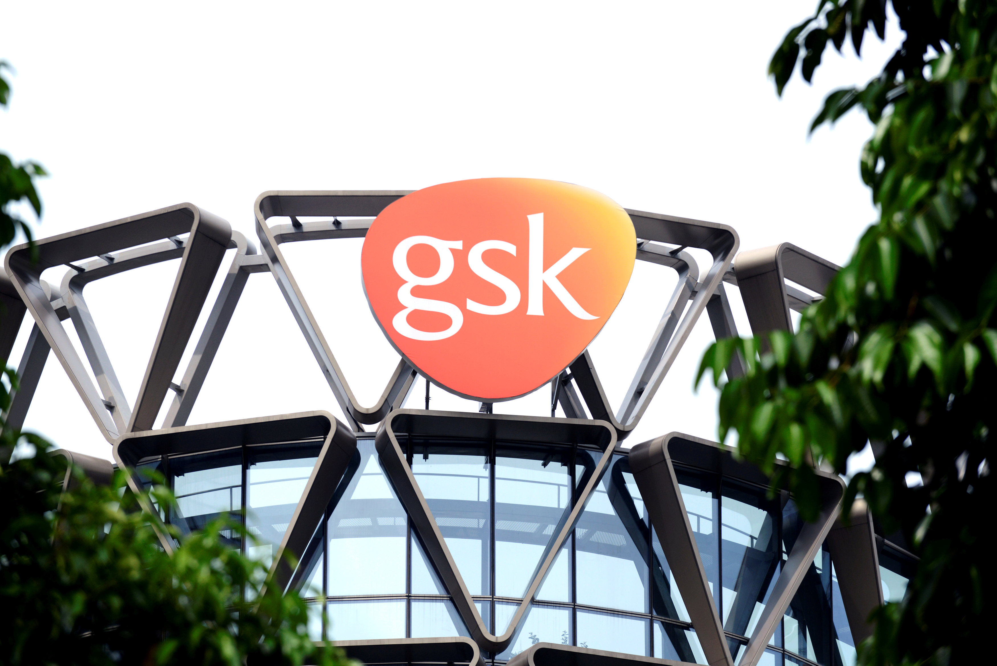 Η GSK εξαγοράζει το μερίδιο της Novartis σε κοινοπραξία καταναλωτικών προϊόντων