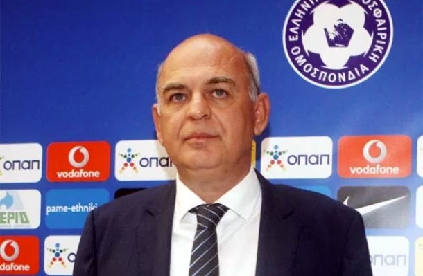 Βαρύ κατσάδιασμα Χούμπελ σε Γραμμένο – Η FIFA ζητά αυστηρές ποινές