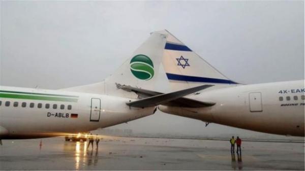 Σύγκρουση επιβατικών αεροσκαφών μέσα στο αεροδρόμιο του Τελ Αβίβ [Βίντεο]