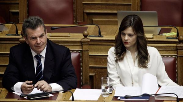 «Εμφύλιος» στο υπουργείο Εργασίας για το διοικητή του ΕΦΚΑ