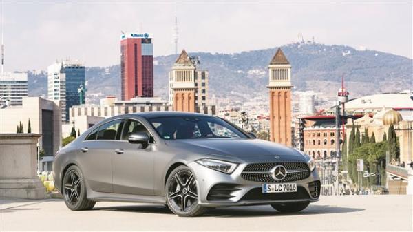 Mercedes-AMG CLS 53: Μάθημα συμμετρίας