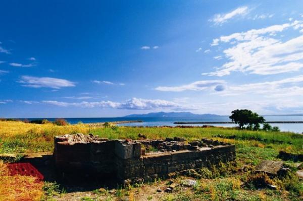 Άβδηρα: Η γενέτειρα οξυδερκών διανοητών της αρχαιότητας