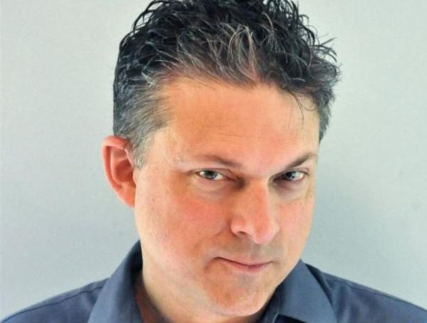 Με το κασκέτο του μπέιζμπολ