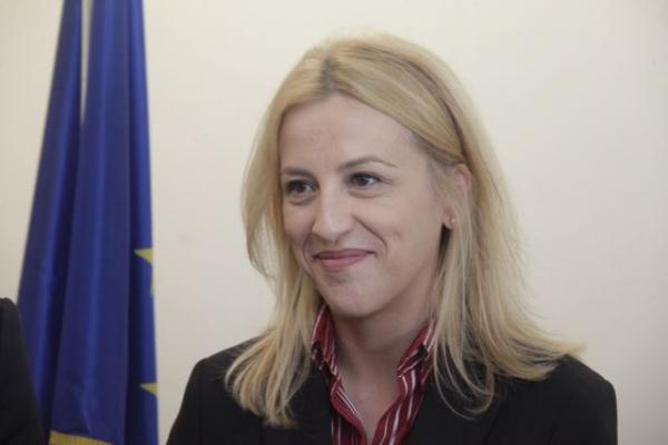 Δούρου: Να μην επανέλθουμε στις πολιτικές που οδήγησαν στα μνημόνια