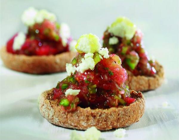 Ντακάκια με ούζο και φέτα