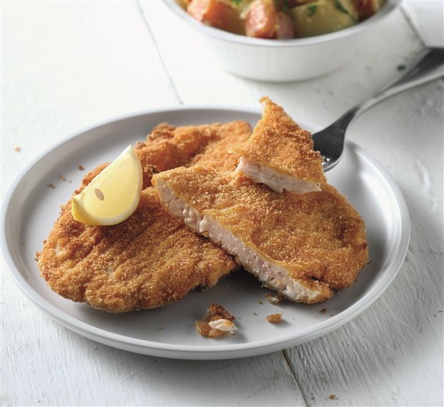 Σνίτσελ κοτόπουλου με πατατοσαλάτα