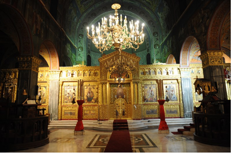 Το ζακυνθινό Μεγαλοβδόμαδο: Ο Εσταυρωμένος και η Παναγία του Πάθους