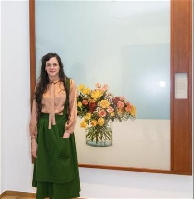 Τάριν Σάιμον: Μια ανθοδέσμη σας προσφέρω