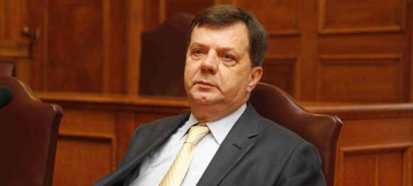 Παρέμβαση με νοήματα από τον επίτιμο αρχηγό ΓΕΕΘΑ, Π. Χηνοφώτη