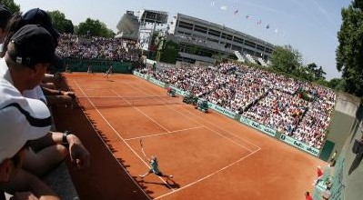 «Πέταξε εκτός» και την Κέρμπερ η Στέφενς