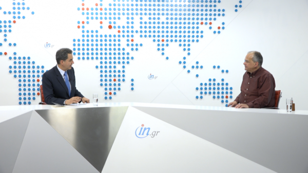 Ο Αγγελος Συρίγος μιλά για τη Μικρασιατική Καταστροφή και το βιβλίο «Αιχμάλωτος στη Μικρά Ασία»