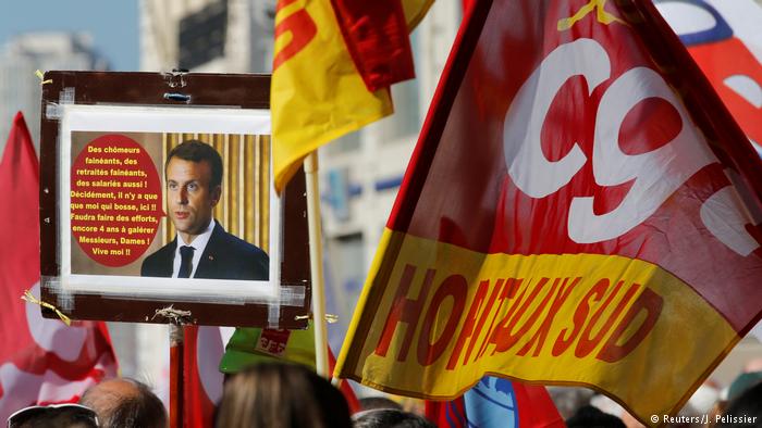 Ο Μακρόν σε θέση άμυνας λόγω διαδηλώσεων