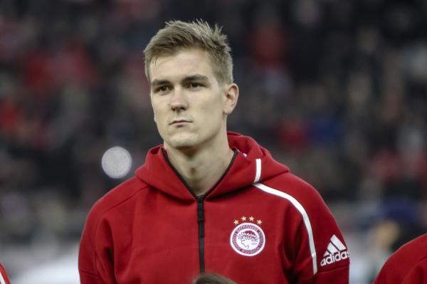 Άντερλεχτ: Ενδιαφέρον για Ένγκελς