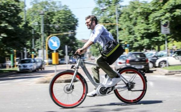 Μποϋκοτάζ σε δύο τροχούς