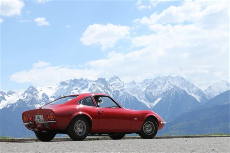 50 χρόνια Opel GT: Η αειθαλής γοητεία του «outsider»