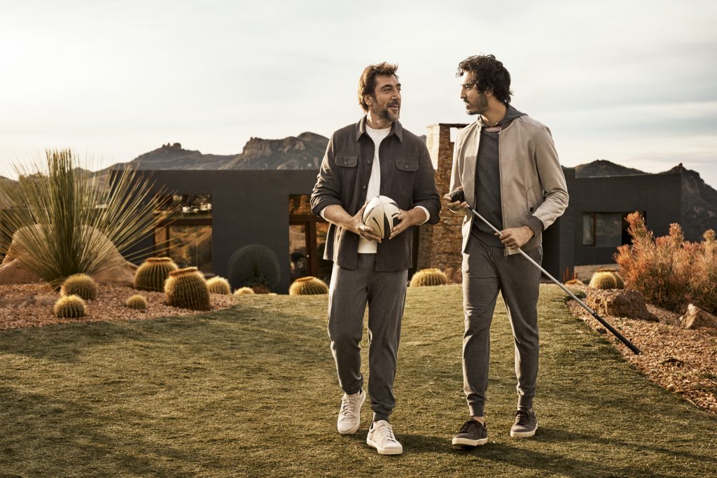 Black Strawberry loves…