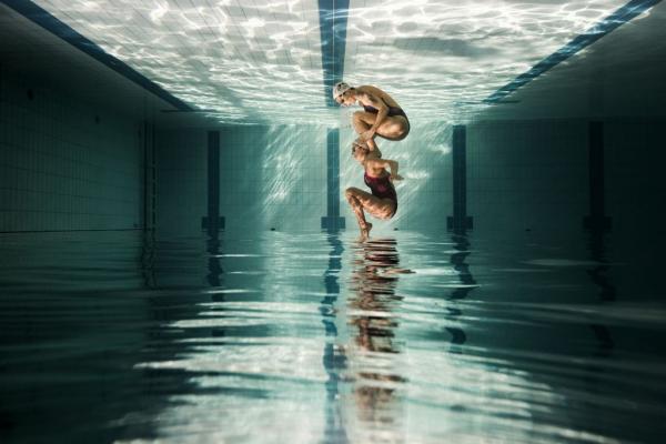 Καλλιτεχνικές φωτογραφίες κάτω από το νερό