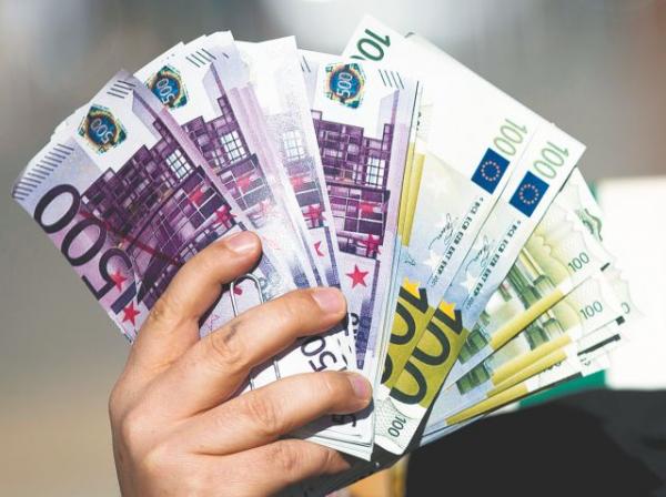 Η διάβρωση της φορολογικής βάσης