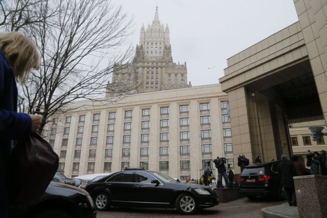 Ρωσικό ΥΠΕΞ: Κατασκευασμένες οι πληροφορίες για χημική επίθεση στη Συρία