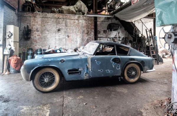 Σπάνια Jaguar XK 140 με ιταλικό αμάξωμα ανακαλύφθηκε στο Βέλγιο