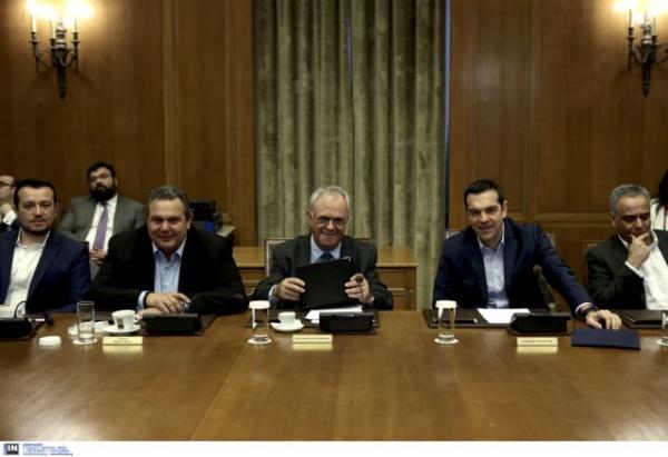 Aegean war games, the PM’s office and the defence ministry