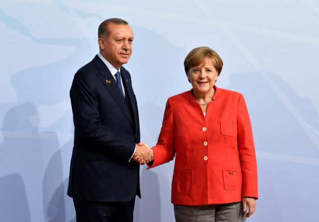 Επείγει η προώθηση πολιτικής διαδικασίας στη Συρία, συμφώνησαν Μέρκελ – Ερντογάν