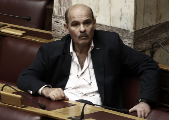 Διαφωνεί με την αναδοχή από ομόφυλα ζευγάρια ο Μιχελογιαννάκης