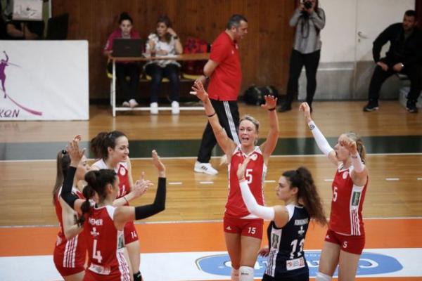 Μια νίκη από τον τίτλο ο Ολυμπιακός, έκανε το 2-0 επί του Άρη