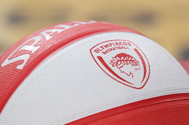 Livescore: Ολυμπιακός – Ζαλγκίρις 85-86 [τελικό]