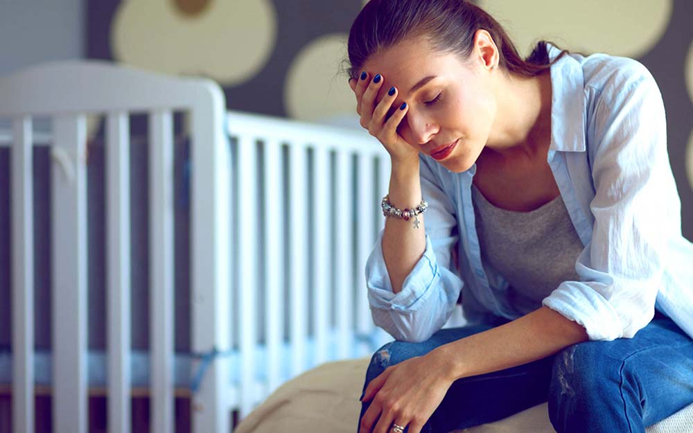 Ψυχική υγεία: Ανησυχητικά συμπτώματα μετά τον τοκετό