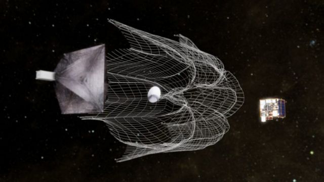 Εκτοξεύθηκε ο ευρωπαϊκός πιλοτικός «κυνηγός» διαστημικών σκουπιδιών