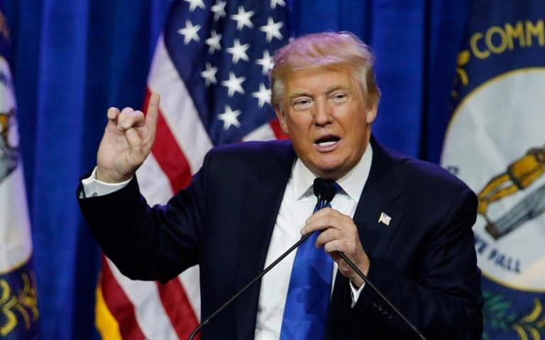 Νέα επίθεση Τραμπ κατά της Amazon