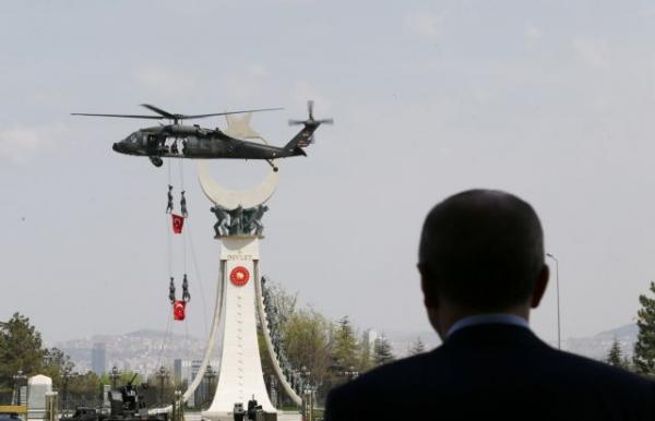 Τουρκία: Διαταγή σύλληψης 70 στρατιωτικών για πιθανή σχέση με Γκιουλέν