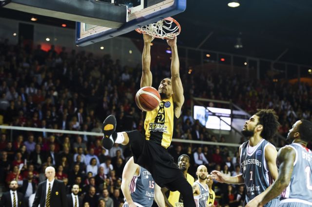 Livescore: Στρασμπούρ – ΑΕΚ (83-83 τελικό) με φόντο το Final 4