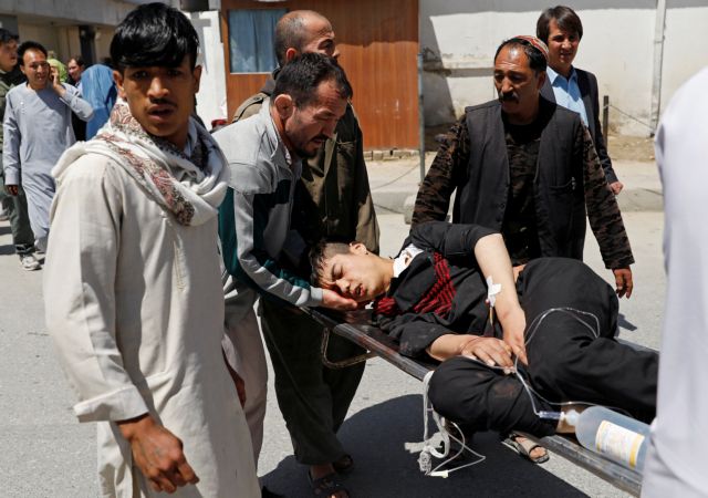 Αφγανιστάν: Νέο αιματοκύλισμα του ΙΚ με επίθεση καμικάζι