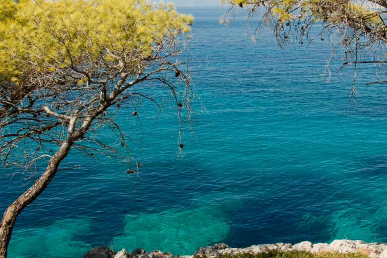 Αγκίστρι, ένα γαλήνιο τοπίο